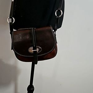 DOONEY BOURKE Crossbody